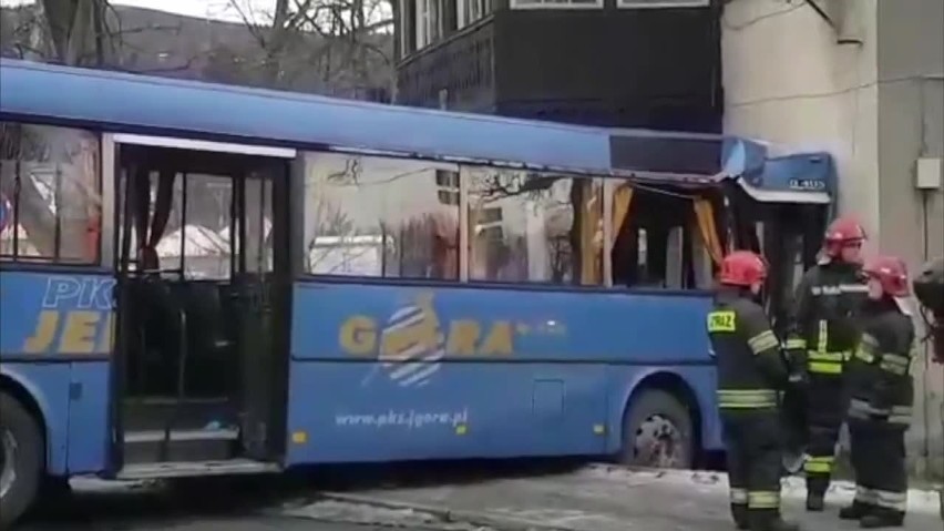 Wypadek autobusu w Karpaczu