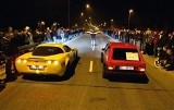 Nielegalne wyścigi samochodowe w Sosnowcu ZDJĘCIA Policja przerwała zabawę?