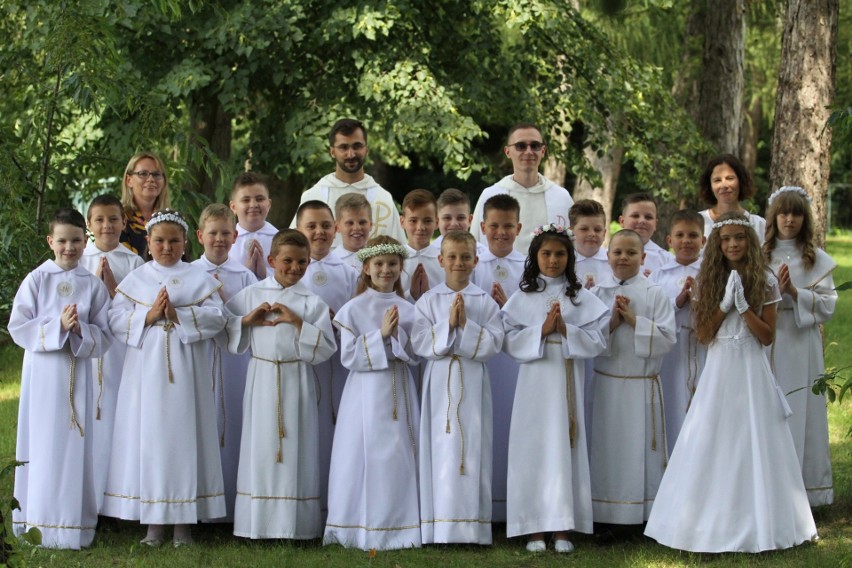 Tarnobrzeg. 20 dzieci u Dominikanów przyjęło I Komunię Świętą (ZDJĘCIA)