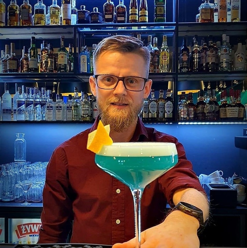Kategoria: Barman Roku...