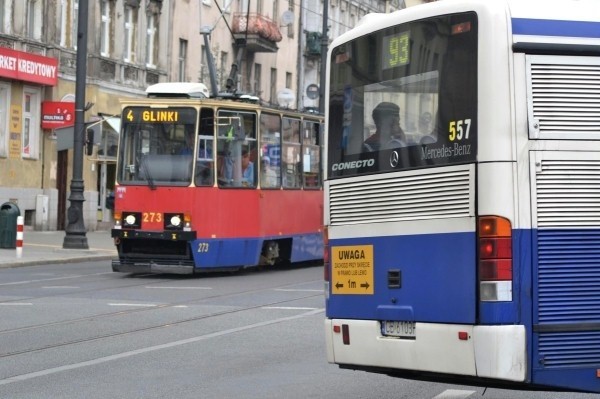 W czerwcu pasażerów bydgoskiej komunikacji miejskiej czeka sporo zmian. Korekty dotyczą wszystkich linii tramwajowych oraz autobusów nr: 57, 69, 71, 76, 83 i 84.