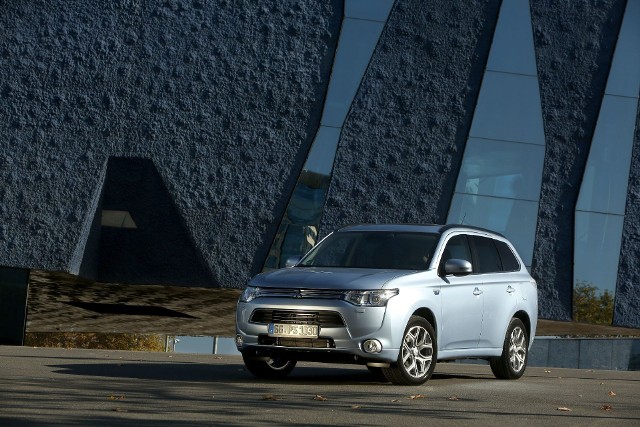 Mitsubishi Outlander Phev, Fot: Mitsubishi