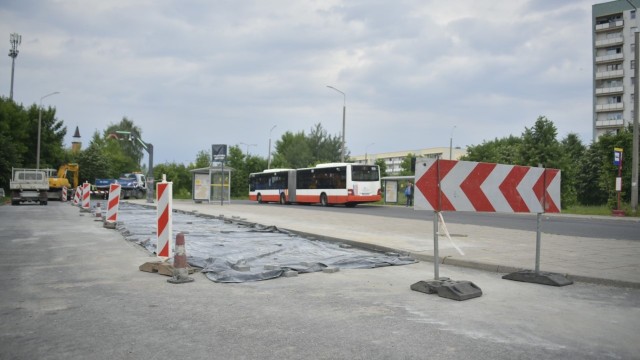 Na radomskim osiedlu Południe, przy Sycyńskiej, powstają nowe miejsca postojowe dla autobusów.