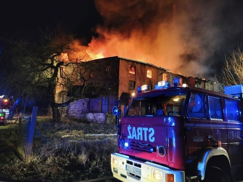 Po serii pożarów w Trzyniku, policja nadal szuka podpalacza,...