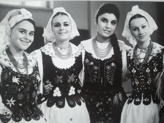 Rok 1972. tancerki zespołu Śląsk.
