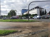 Dwa samochody osobowe zderzyły się na rondzie Jagiellonów w Bydgoszczy. Stłuczka zakończona mandatem