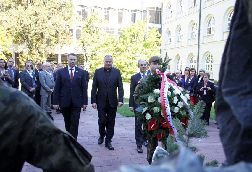 Georgette Mosbacher, ambasador USA w Polsce, wzięła udział w...