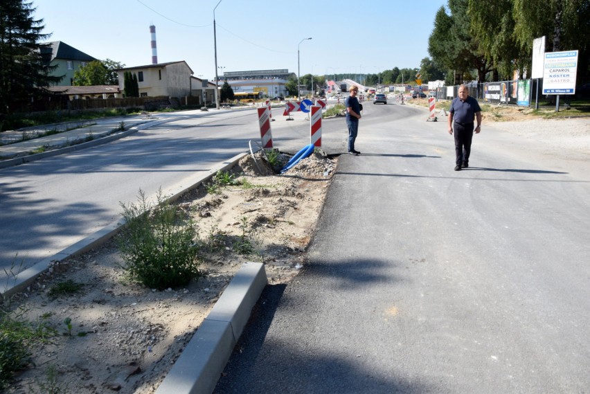 Konflikt na przebudowywanej ulicy Witosa w Kielcach - urzędnicy kontra przedsiębiorca. Obie strony są zdeterminowane [WIDEO, ZDJĘCIA]