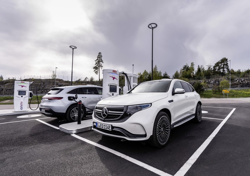 Mercedes EQC...