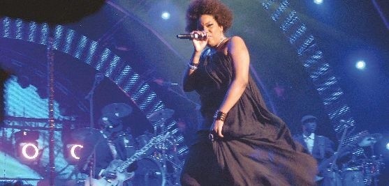 Macy Gray była gwiazdą w ubiegłym roku. W tym zaśpiewa nam Cesária Évora