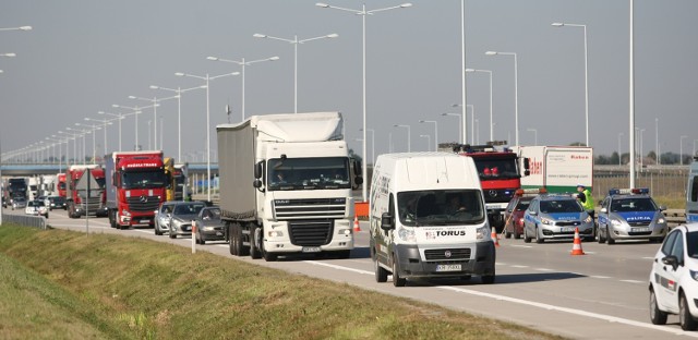 wypadek na A4, zdjęcie ilustracyjne