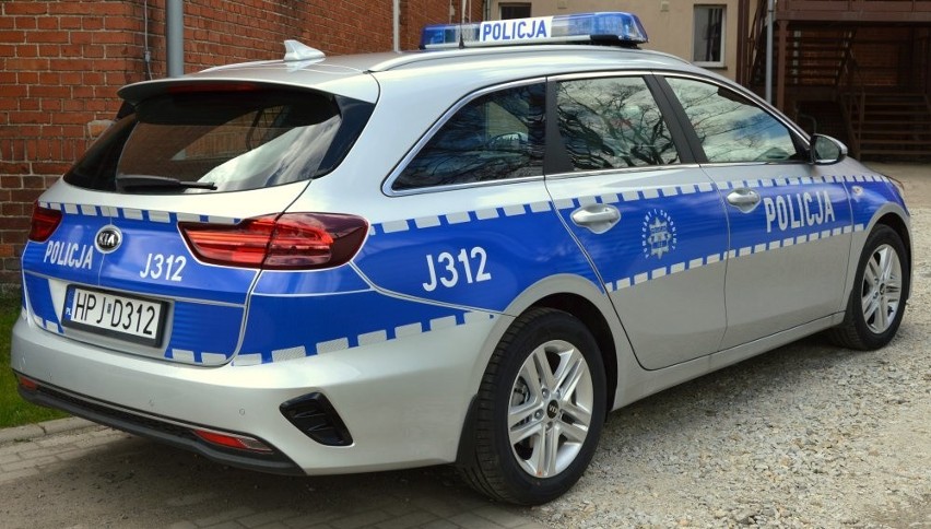 Policjanci z Byczyny dostali nowy radiowóz. To 160-konna kia ceed