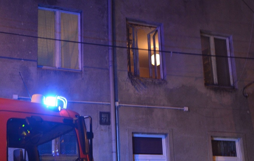 Wybuch gazu w domu na Polesiu. Kobieta w ciąży i 6-latka w szpitalu [ZDJĘCIA]