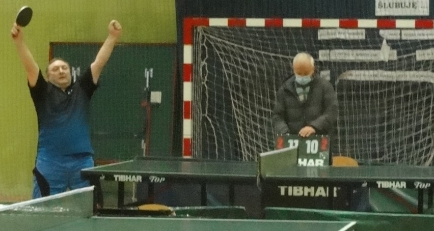 Tenisiści stołowi z LKS Koluszki wygrywają w IV lidze Łódzkiego Okręgowego Związku Tenisa Stołowego