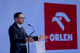 Zarobki w PKN Orlen. Obajtek najmniej zarabiającym z prezesów w historii spółki