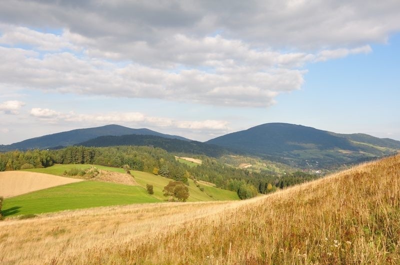 Odkryj Beskid Wyspowy. Piękny Bliźniak i tajemnicze Opuszcze