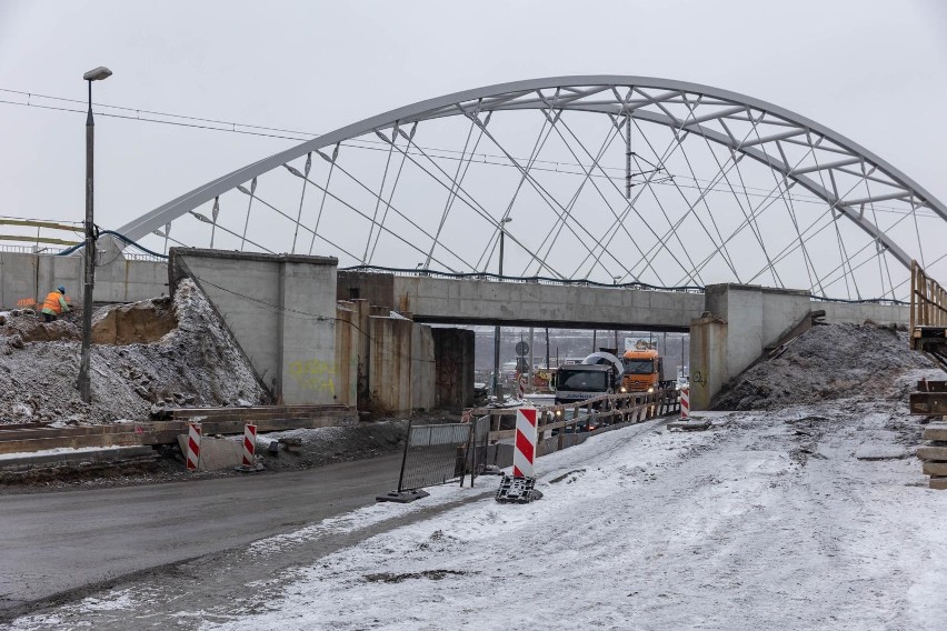 Kraków. Nowe utrudnienia w rejonie wiaduktu nad al. 29 Listopada