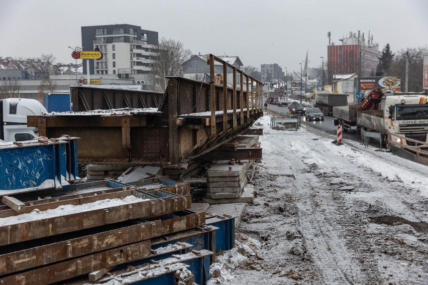 Kraków. Nowe utrudnienia w rejonie wiaduktu nad al. 29 Listopada