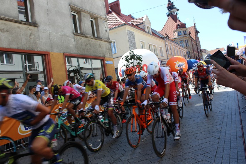 Tour de Pologne2017. Drugi etap wystartował z Tarnowskich...