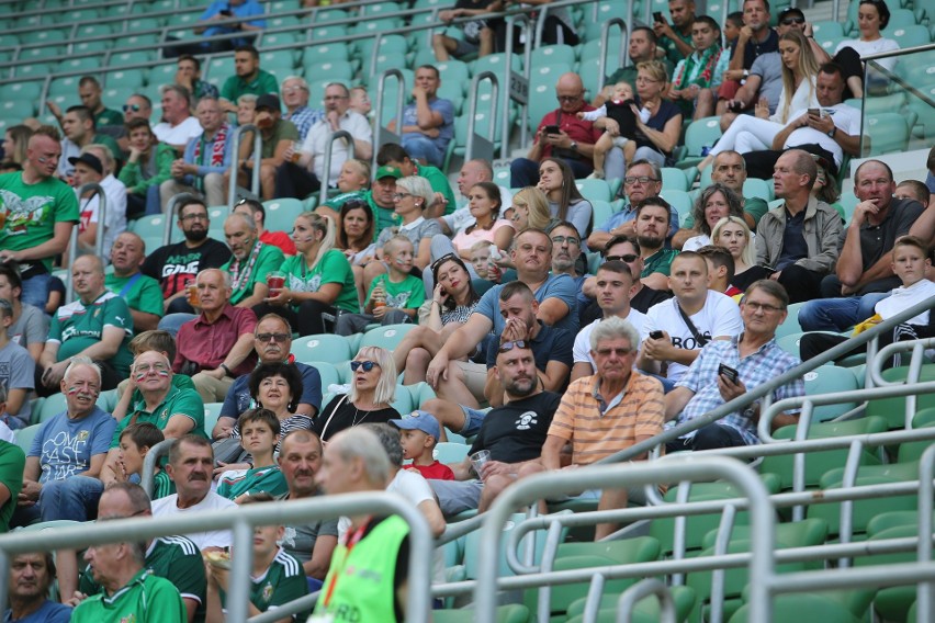 Śląsk - Cracovia: blisko 17 tys. kibiców na stadionie!...