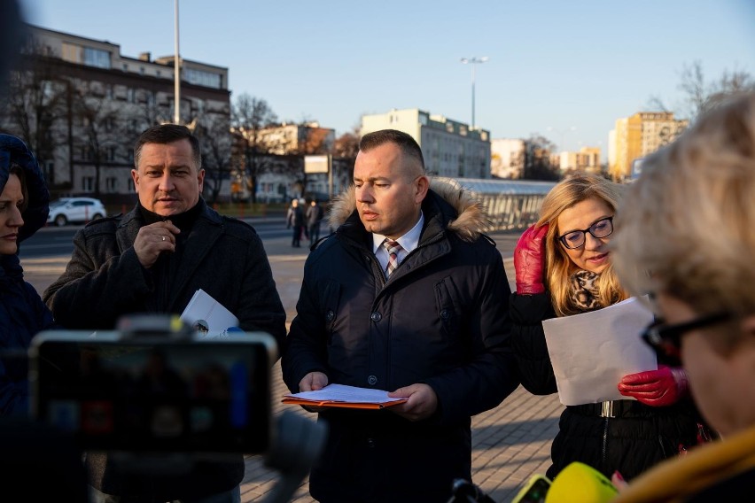 Radni PiS: Paweł Myszkowski, Henryk Dębowski i Agnieszka...