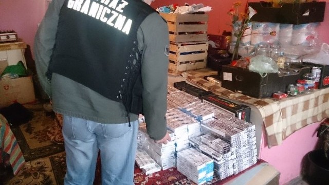 Funkcjonariusze Straży Granicznej znaleźli około 35 tysięcy sztuk papierosów 
