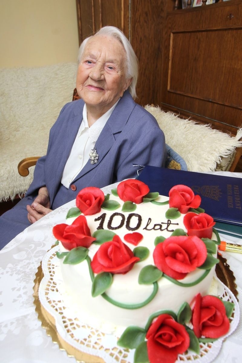 Julianna Trojanowska z Kielc ma 100 lat! Jest wielką optymistką