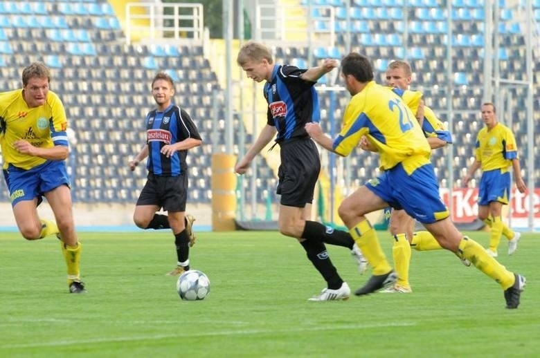 Zawisza Bydgoszcz - Elana Toruń to najgorętsze derby w...