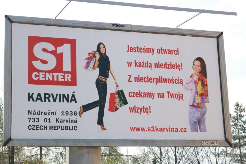 Jak niedziela to na zakupy do Czech! W Rybniku reklamuje się...