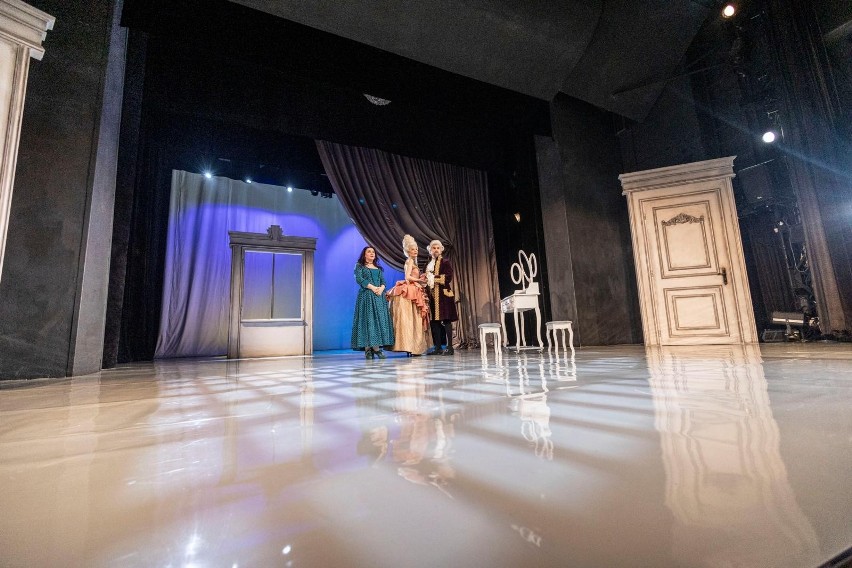 Teatr Bagatela 9 kwietnia wystawi po raz pierwszy spektakl...
