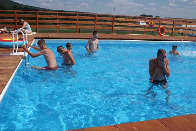 W poprzednich dwóch latach baseny cieszyły się dużym powodzeniem wśród mieszkańców powiatu kieleckiego.