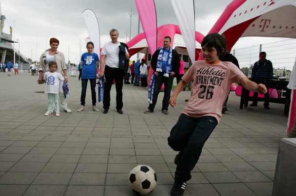 FanZone cieszy się coraz większym powodzeniem. Na koniec gościła przy Bułgarskiej [ZOBACZ ZDJĘCIA]