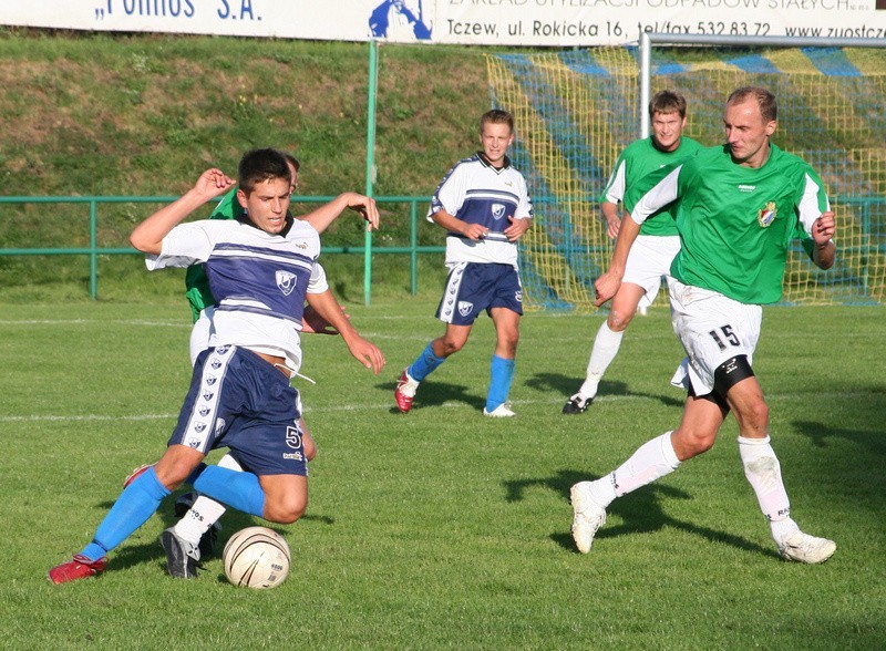 Pilkarze IV-ligowego Gryfa 95 Slupsk w 6. kolejce spotkan,...