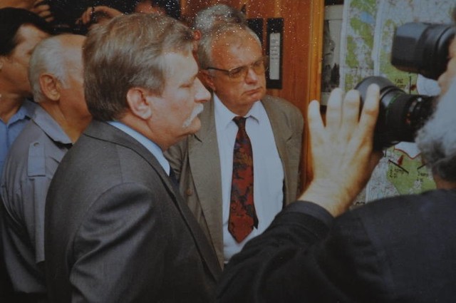 Wszyscy pomagali spontanicznie. Prezydent Wałęsa przywiózł 500 mln zł w walizce -  pożar lasu w Kuźni Raciborskiej w 1992 roku wspomina Witold Cęcek, ówczesny burmistrz tego miasta.