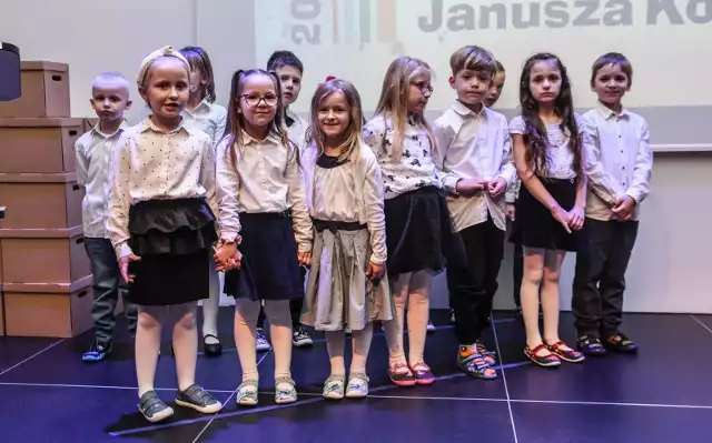 Przedszkole nr 1 w Fordonie świętowało uroczyście nadanie imienia Janusza Korczaka.