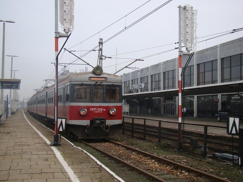 Oświęcim. PKP ostatecznie zdecydowały, że wyburzą stary dworzec i postawią nowy