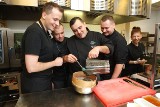 W Kielcach szkolą się pod okiem kucharza z uznanych amerykańskich lokali (WIDEO)