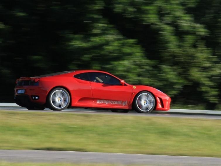 Ferrari F430, Lamborghini Gallardo i Audi R8 - supersportowe...