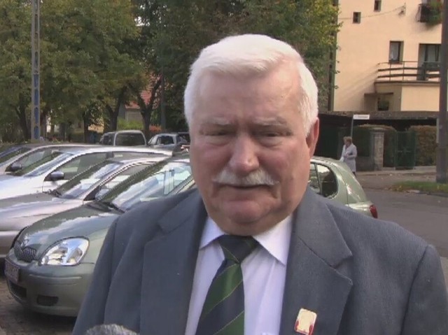 Lech Wałęsa, b. prezydent RP, sądził, że polska reprezentacja w piłce nożnej przegra mecz z Niemcami