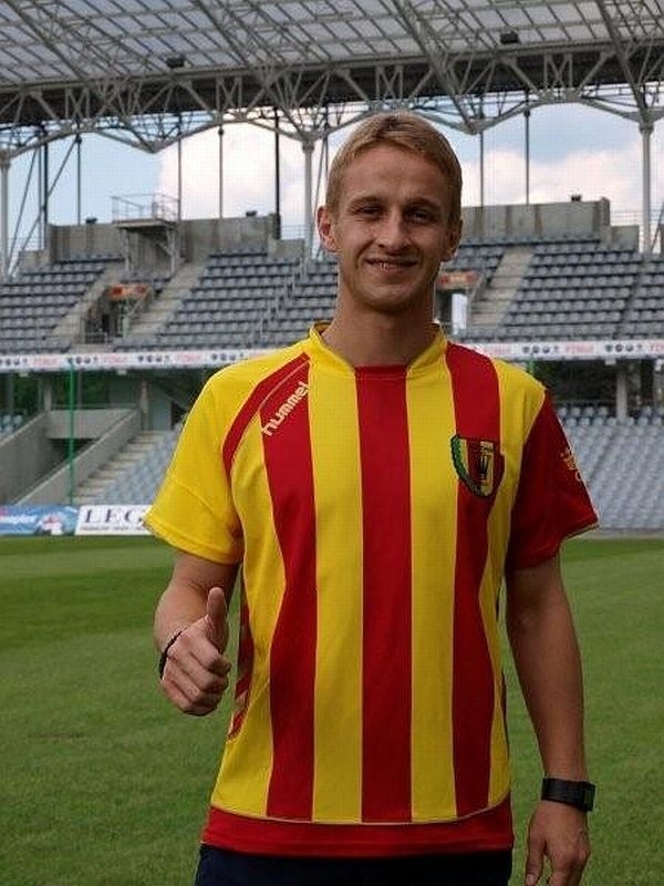 Vlastimir Jovanović to nowy defensywny pomocnik Korony Kielce. 