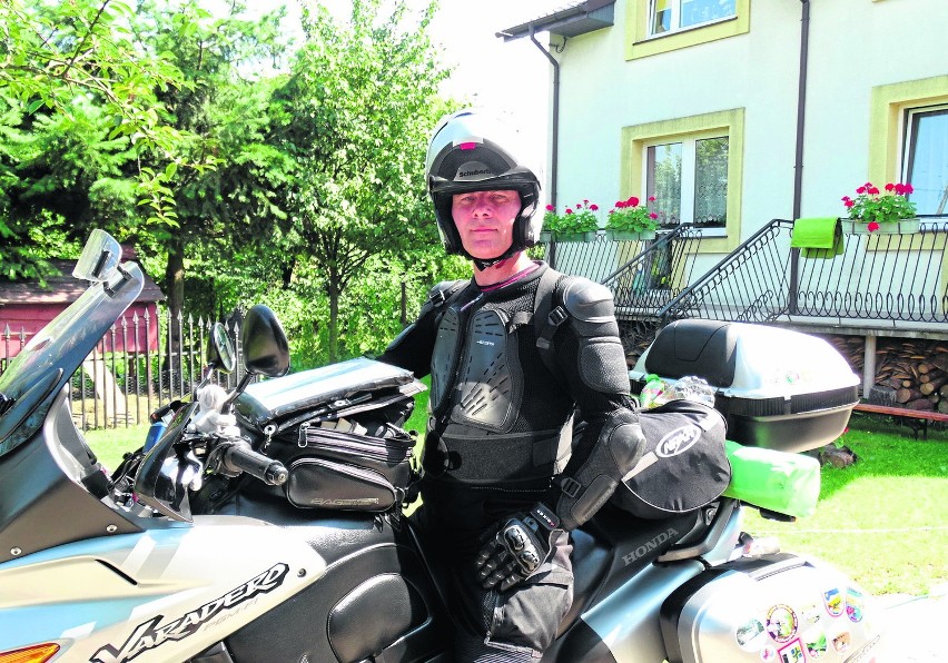 Mieszkaniec Milejowic wyruszył w świat na motocyklu (zdjęcia)