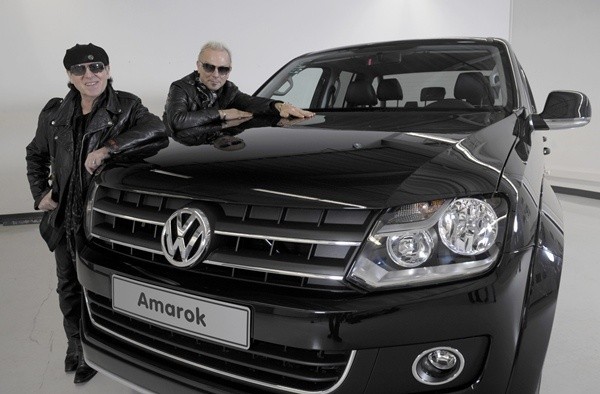 Od lewej: Klaus Meine, Rudolf Schenker i Amarok.