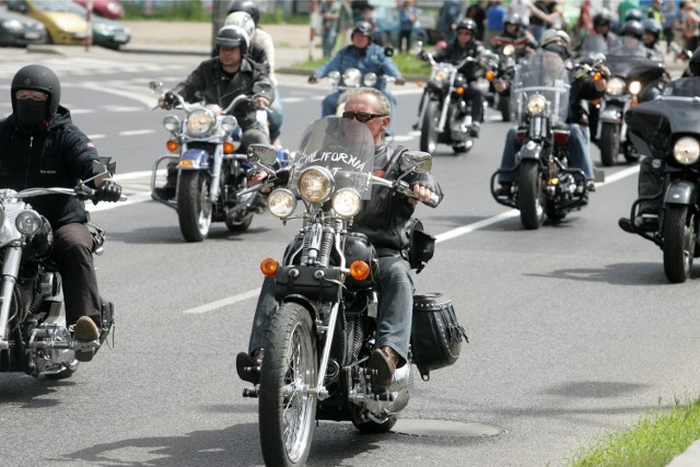 Rozpoczęcie sezonu motocyklowego we Wrocławiu odbędzie się 25 kwietnia, motocykliście już zachęcają do wzięcia udziału w koncertach i akcji "Moto Kropla"