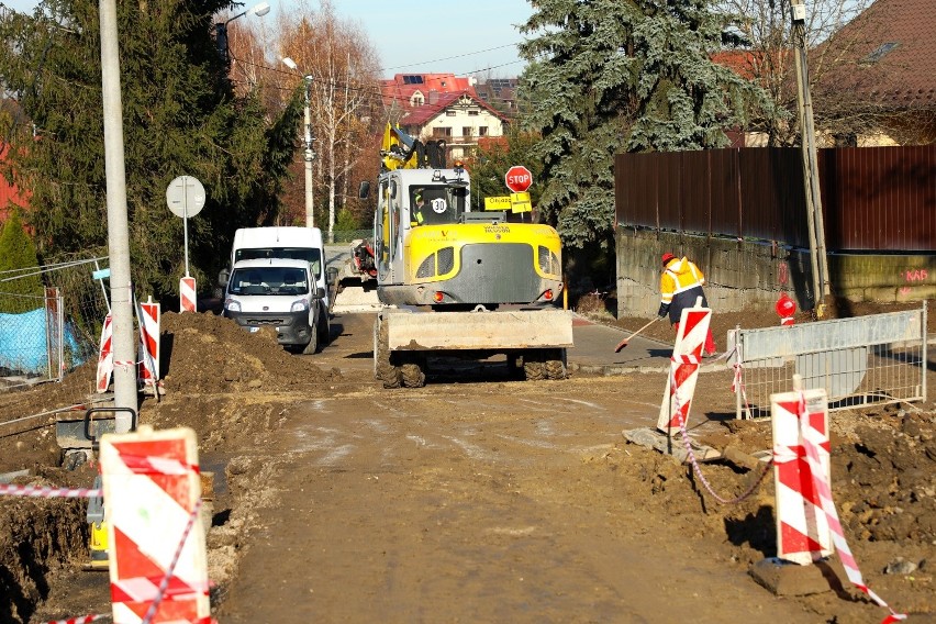 Postępuje bardzo wyczekiwana przebudowa ulicy Podgórskiej w...