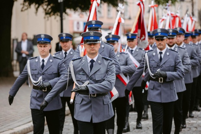 W środę w Rzeszowie na placu Farnym odbyły się wojewódzkie obchody Święta Policji