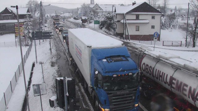 Zwiększony ruch na zakopiance w rejonie wypadku.