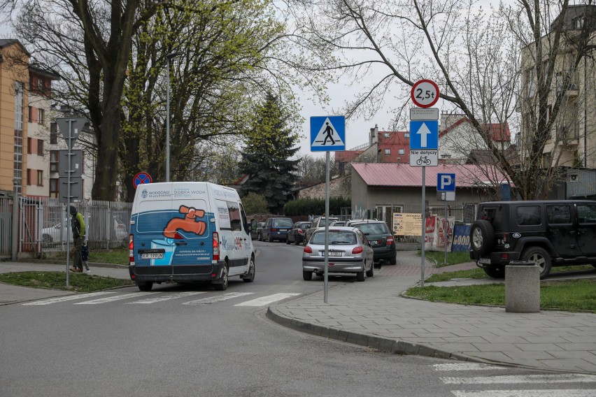 Tak wygląda nowa organizacja ruchu na os. Podwawelskim