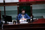 Posłowie Braun i Kulesza wykluczeni z obrad Sejmu za brak maseczek