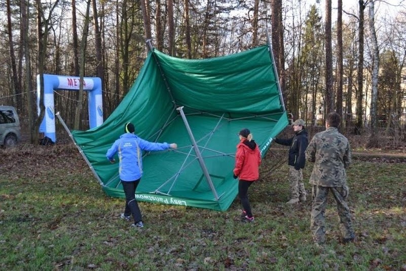 Bieg po choinkę 2014. W Lublińcu po drzewka pobiegło 340...