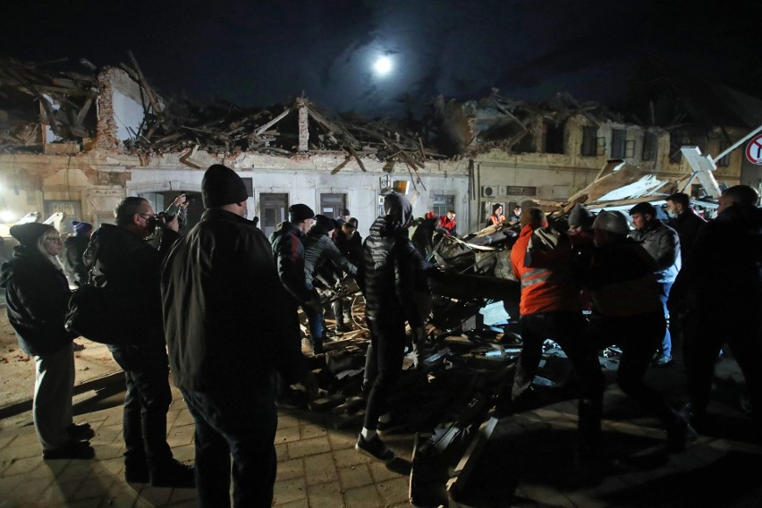 Chorwacja: Rośnie liczba ofiar po trzęsieniu ziemi. Wciąż trwa akcja ratunkowa
